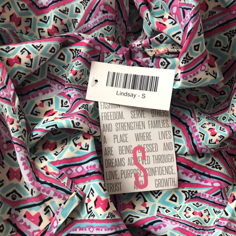 LuLaRoe Lindsay Kimono